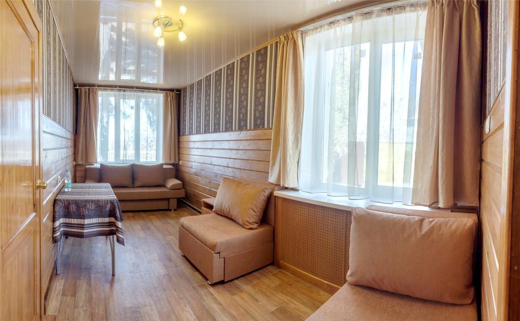 Berkana Otel Çelyabinsk Oda fotoğraf